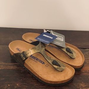 NEW RARE Birkenstocks  GIZEH SOFTBED 38